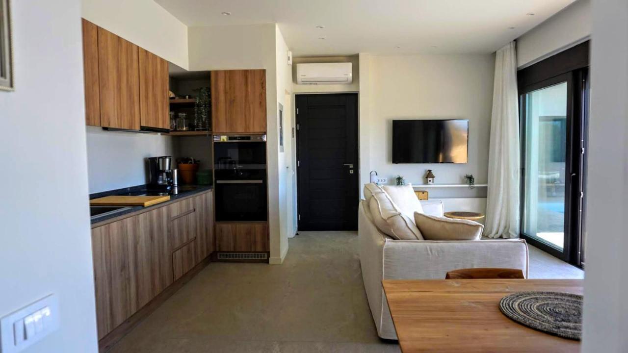 Villa Karma Paleros Екстериор снимка