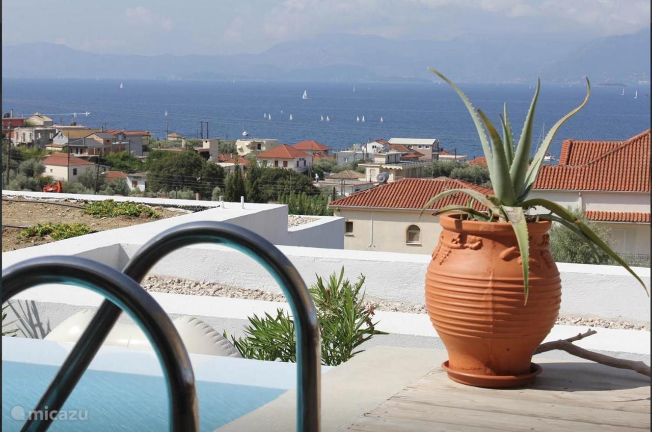 Villa Karma Paleros Екстериор снимка